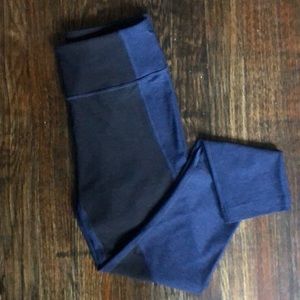 Outdoor Voices 7/8 length tights. NWOT.